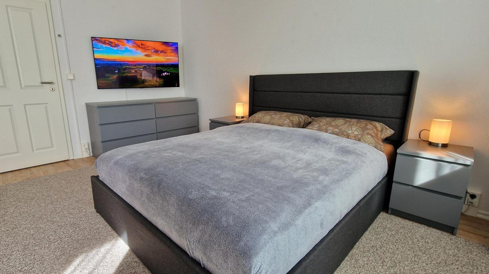 Zentrum Apartment - Oled Tv - Ps4 - Balkon - Parking Chemnitz Kültér fotó